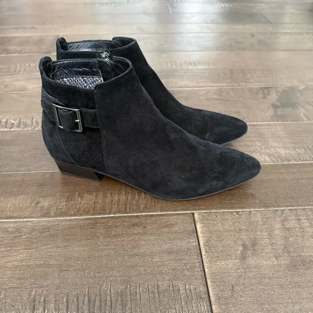 AQUATALIA Fernn Weatherproof Suede Booties Ankle Boots Black Leather 9.5